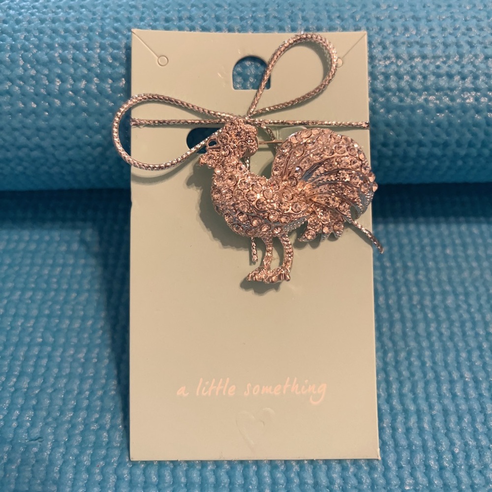 Elegant Silver color Rooster Brooch